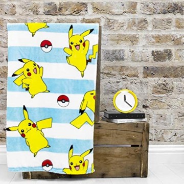Pokemon Offizieller Jump-Fleece-Überwurf | Pikachu blau & weiß gestreiftes Design super weiche Decke | perfekt für jedes Schlafzimmer blau
